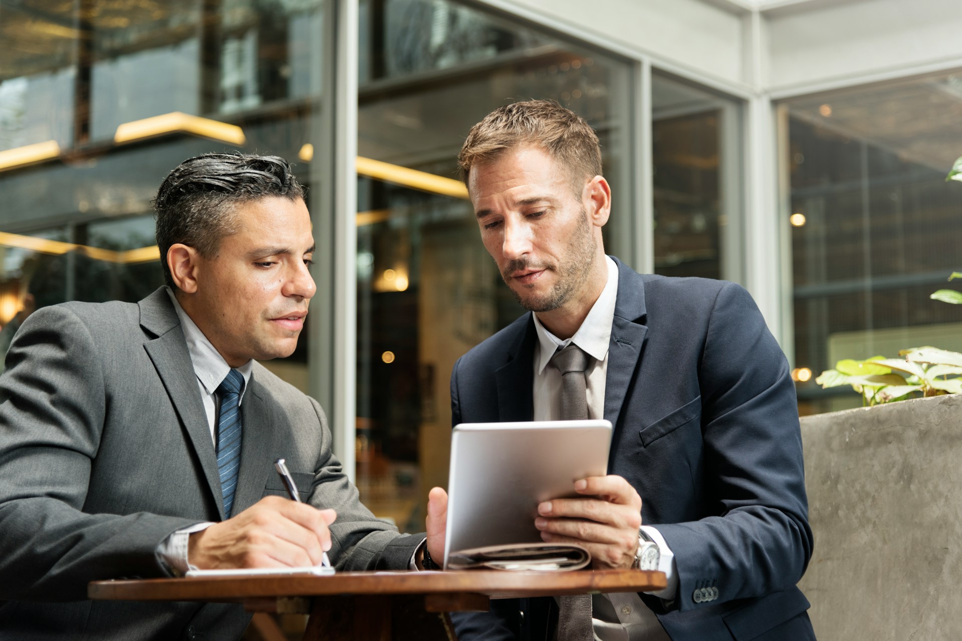 Advantages of a Well-Drafted LLC Operating Agreement Template