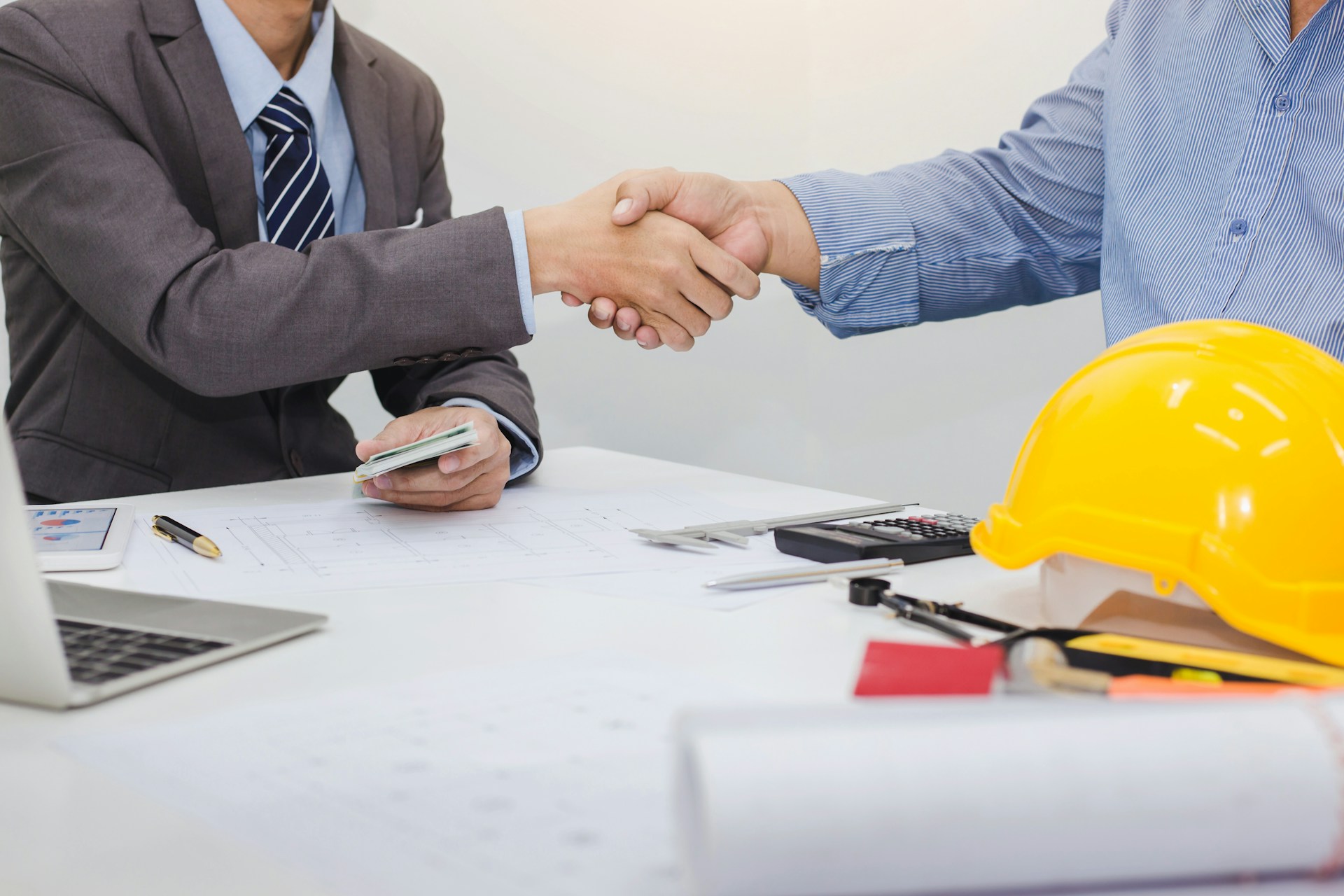 Step-by-Step Guide to Drafting an LLC Operating Agreement